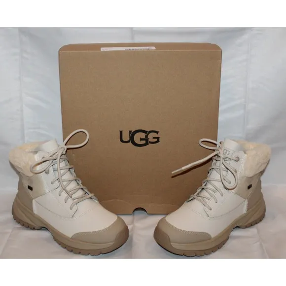 UGG‎ Yose Fluff V2 Women's Waterproof Insulated Boots White Pine NEW