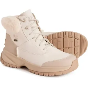 UGG‎ Yose Fluff V2 Women's Waterproof Insulated Boots White Pine NEW