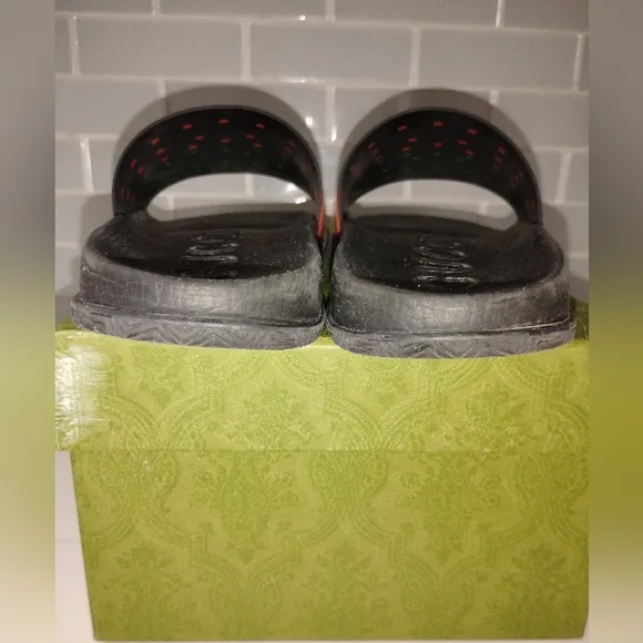 UNISEX Gucci Black Slides with Red and Green Interlocking Size 39 (9)