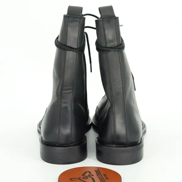 URBAN OUTFITTERS UTILITY LEATHER LACE UP BOOTS