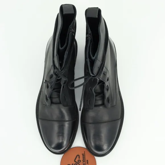 URBAN OUTFITTERS UTILITY LEATHER LACE UP BOOTS