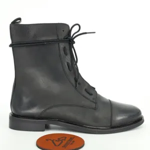 URBAN OUTFITTERS UTILITY LEATHER LACE UP BOOTS