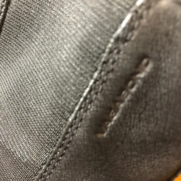 Vagabond Grace black Nubuck Chelsea ankle boots.