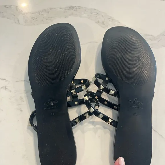 Valentino Garavani Rockstud T-Strap Slide Sandals, Size 41