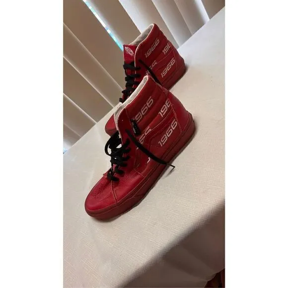 Vans Men's Hi-Top Cordura 1966 Round Toe Lace Up Skate Shoe Sneakers Red Sz 8.5