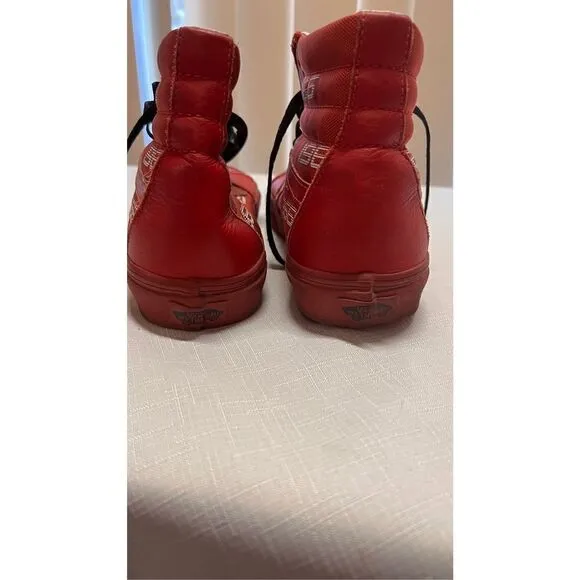 Vans Men's Hi-Top Cordura 1966 Round Toe Lace Up Skate Shoe Sneakers Red Sz 8.5
