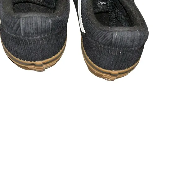 Vans YOUTH WARD (CORDUROY FLEECE) BLACK/WHITE 4.5Y kids sneakers