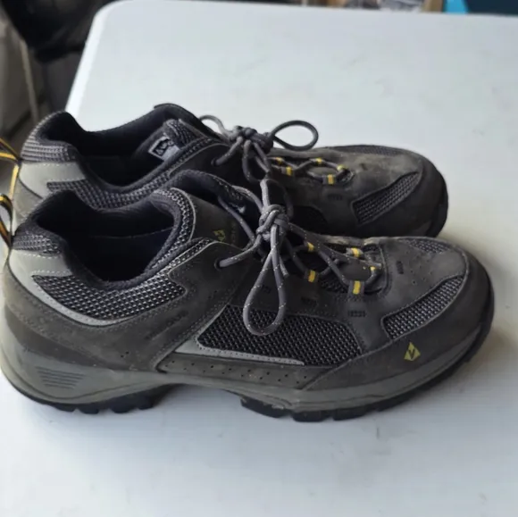 Vasque Breeze Low Hiking Sneakers Men's Size 13M Vibram Sole 7492 Gray