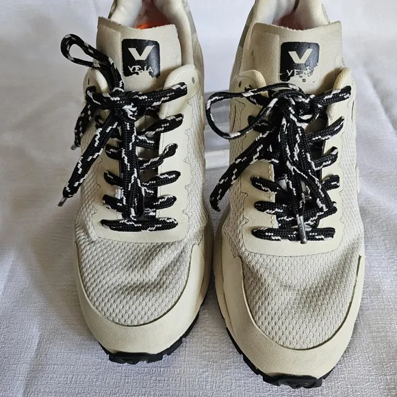 VEJA Womens Dekkan‎ Alveomesh Sneakers Size 7