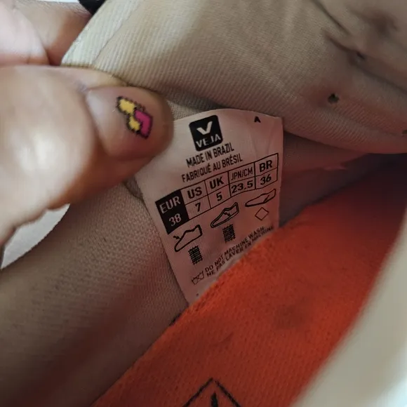 VEJA Womens Dekkan‎ Alveomesh Sneakers Size 7