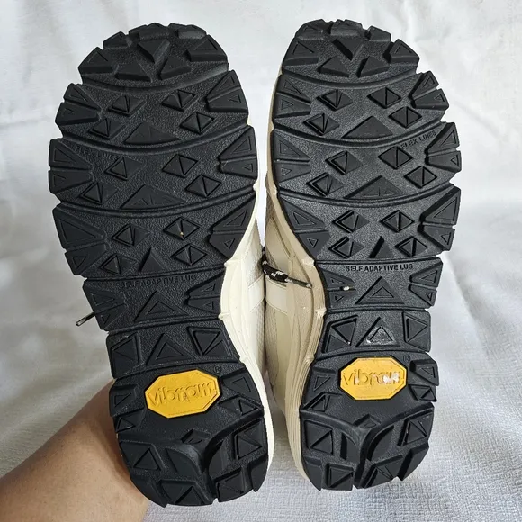 VEJA Womens Dekkan‎ Alveomesh Sneakers Size 7