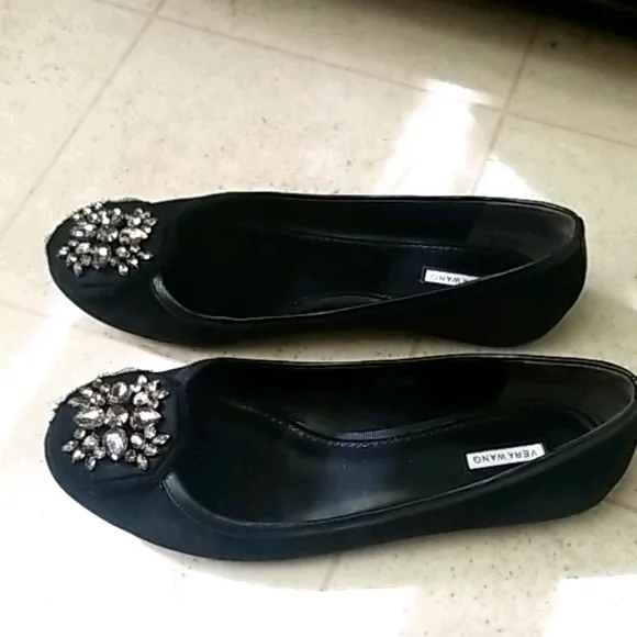 VERA WANG (luxury line) jewelled ballet flats