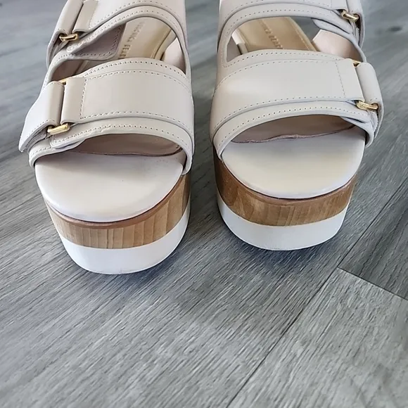 Veronica Beard Welda Platform Slide Sandals 8.5