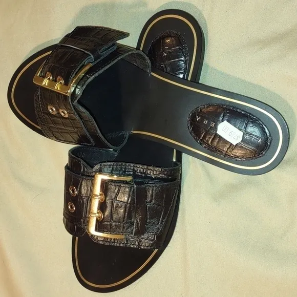 𝅺Via Libera Leather Slide Sandal Size 7 1/5 NWT