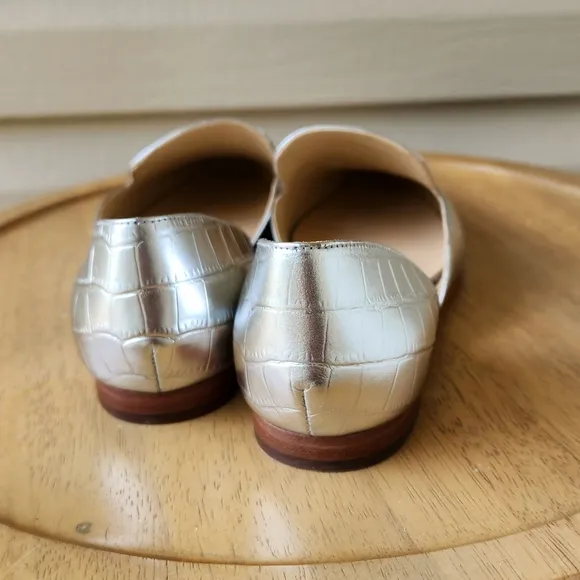 Via Spiga Allese silver leather flats loafers size 7