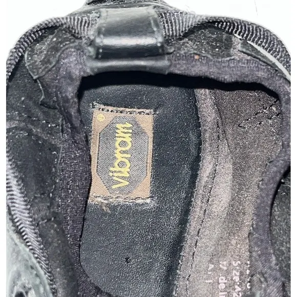 Vibram FiveFingers KSO Trek Shoes Men's 9 Black Hiking Outdoor Gorpcore Trail