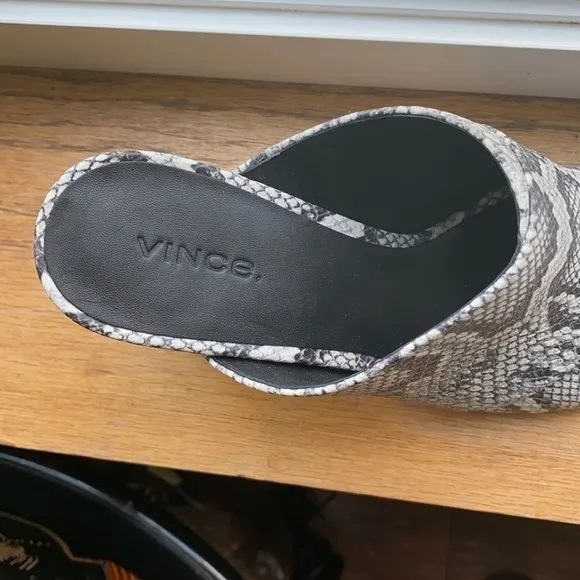 Vince Heath B snake pattern leather slide sandals