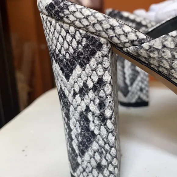 Vince Heath B snake pattern leather slide sandals
