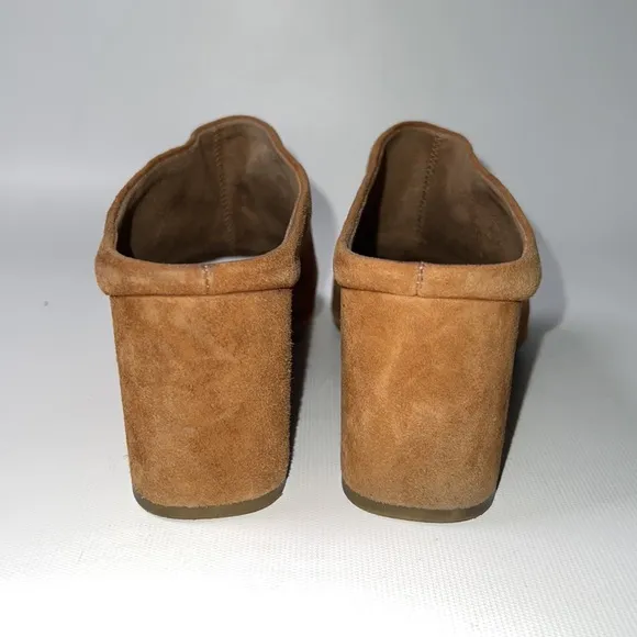 Vince Suede Camel Heeled Slide Sandals - sz 7