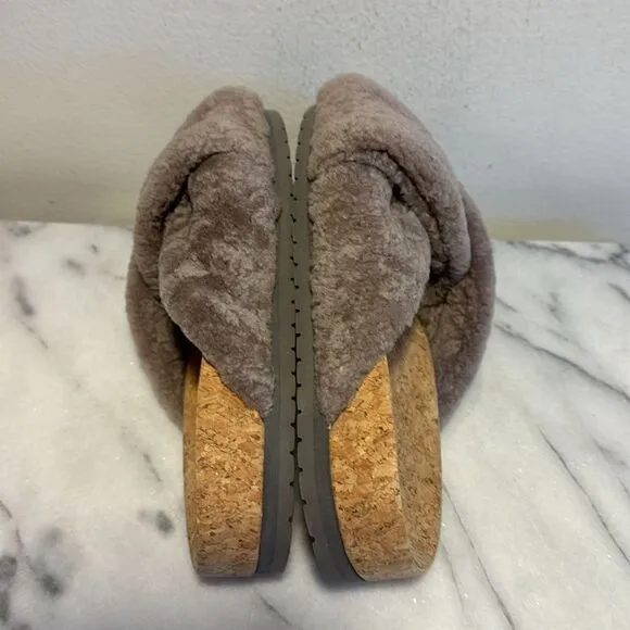 Vince Taupe  Shearling Slide Sandals Size 7