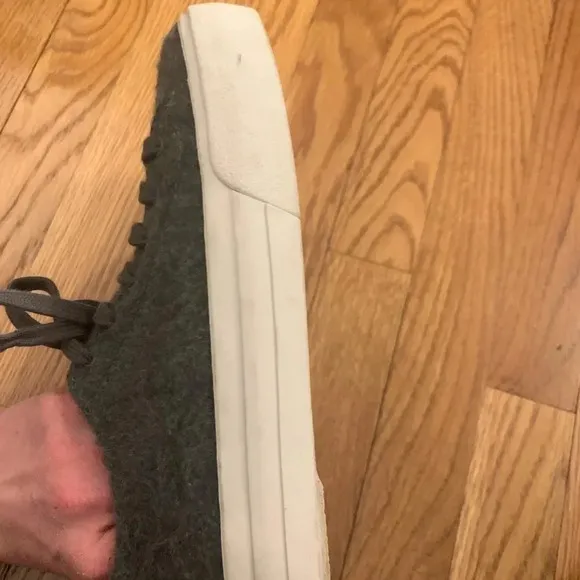 Vince Women’s Heaton Wool Fleece Platform Sneakers in Charcoal Gray Size 7 EU 37