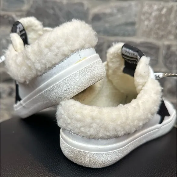 Vintage Havana White &amp; Black Star Leopard Print Fleece Lined Slide Sneakers (8)