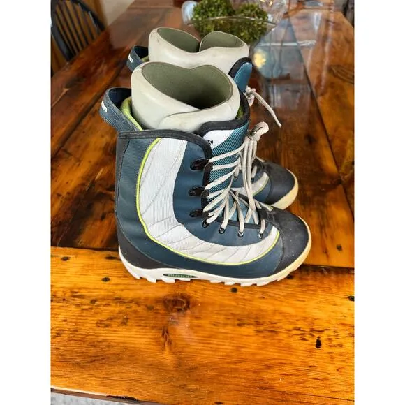 Vintage Men's Burton Lace Up MOTO Snowboard Boots