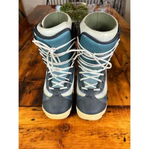 Vintage Men's Burton Lace Up MOTO Snowboard Boots
