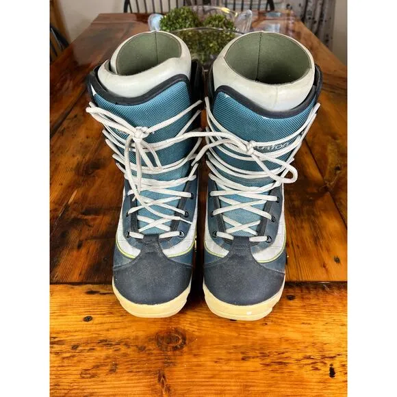 Vintage Men's Burton Lace Up MOTO Snowboard Boots