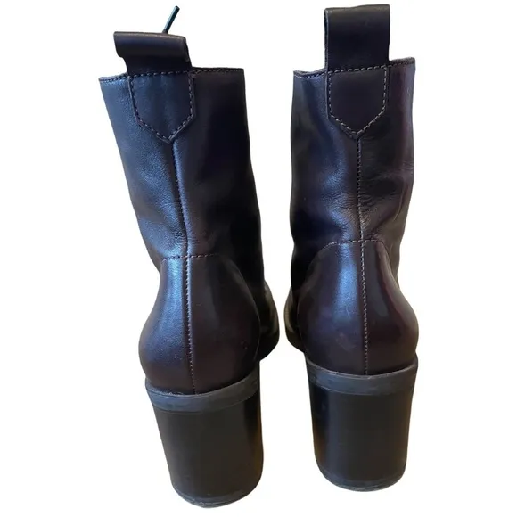 Vintage Nine West Brown Leather Lace Up Boots Size 8