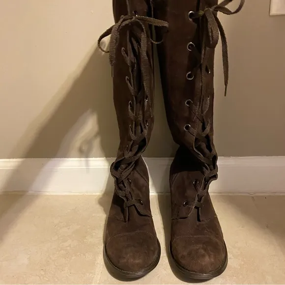 ⭐️Vintage Very Rare RJ Colt Lissy brown leather Boots size 10
