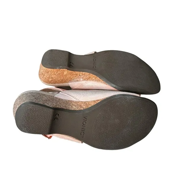 Vionic | Marian Wedge Arch Supportive Sandals Light Pink Size 6.5