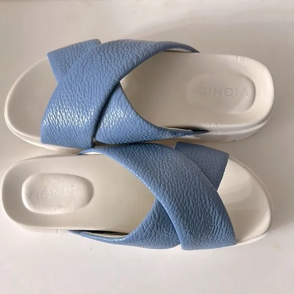 Vionic Vesta Blue and White Leather Platform Cushioned Slipper Sandals size 7