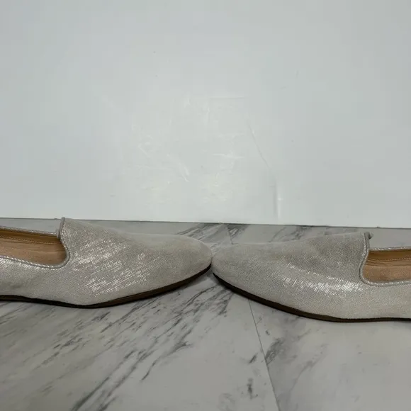 Vionic Willa II Silver Wide Loafer Flat 10