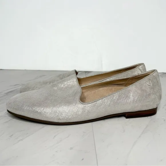 Vionic Willa II Silver Wide Loafer Flat 10