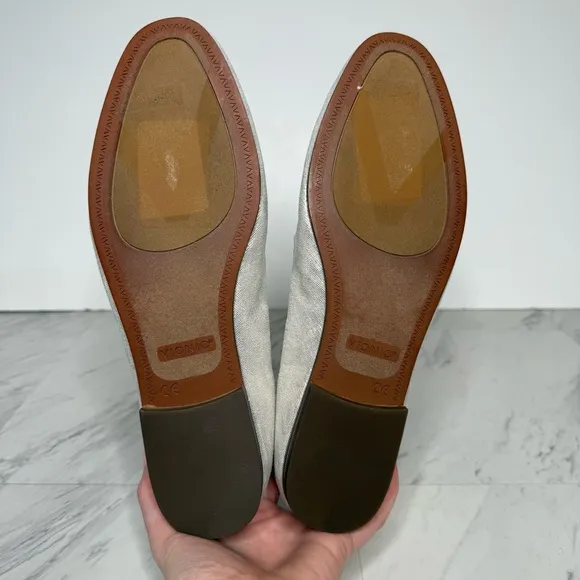 Vionic Willa II Silver Wide Loafer Flat 10