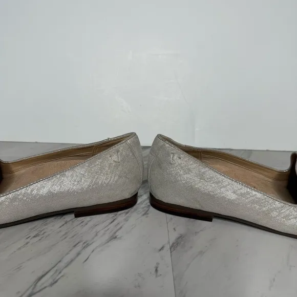Vionic Willa II Silver Wide Loafer Flat 10