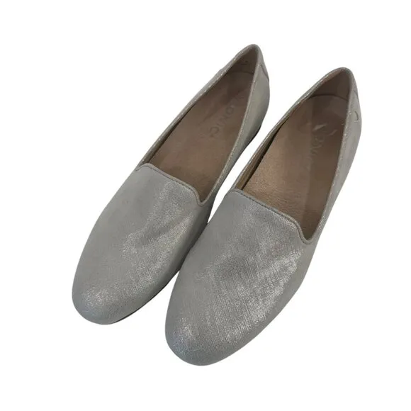 Vionic Women Silver Metallic Slip-On Loafers Comfort Shoes SZ 6 Textile Upper