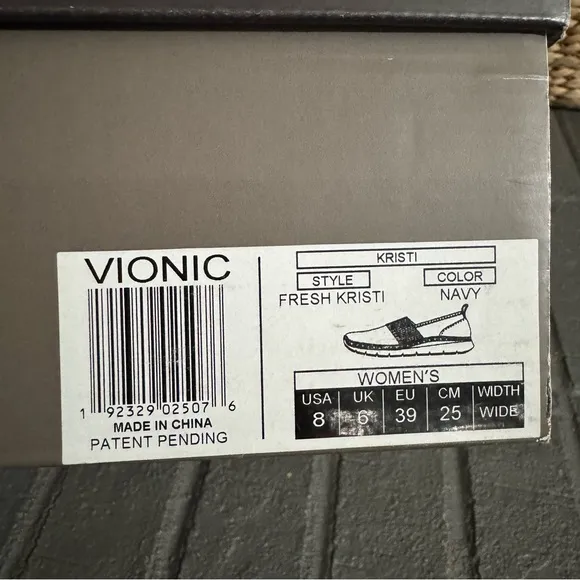 Vionic Womens Fresh Kristi Suede Slip-On Flats Navy Blue Suede Size 8 New In Box
