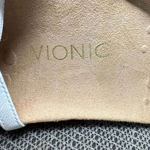 Vionic Womens Size 9 White Miami T-Strap Sandals With Gold Accents