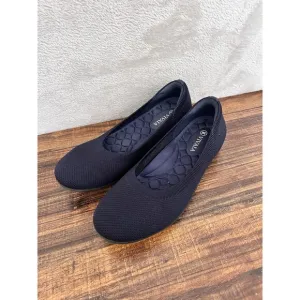 Vivaia Round-Toe Flats (Claire) Women's Navy Knit Comfort Ballet Flats 38.5