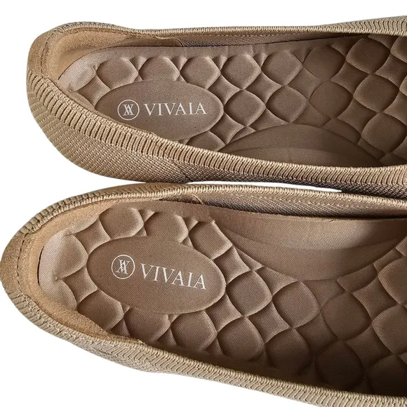 Vivaia Tan Textured Flats Rounded Toe Knit Flats Sz 10 (41.5)