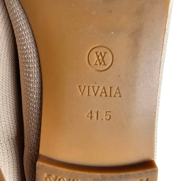 Vivaia Tan Textured Flats Rounded Toe Knit Flats Sz 10 (41.5)