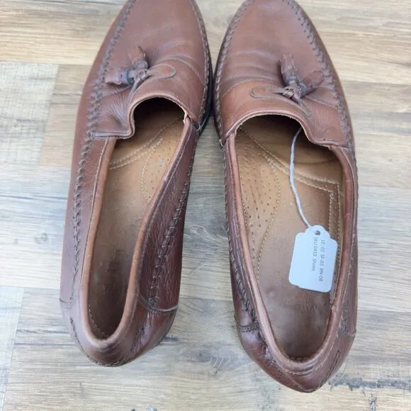 Vtg Allen Edmonds Size 11.5D Made in USA Camden Tasseled Leather Loafer in Brown