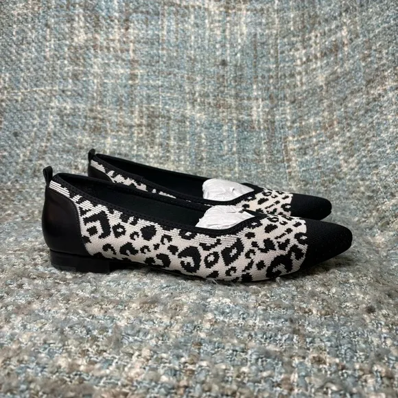 Walking Cradles Rory Padded Flats in Leopard/Black (Wide)