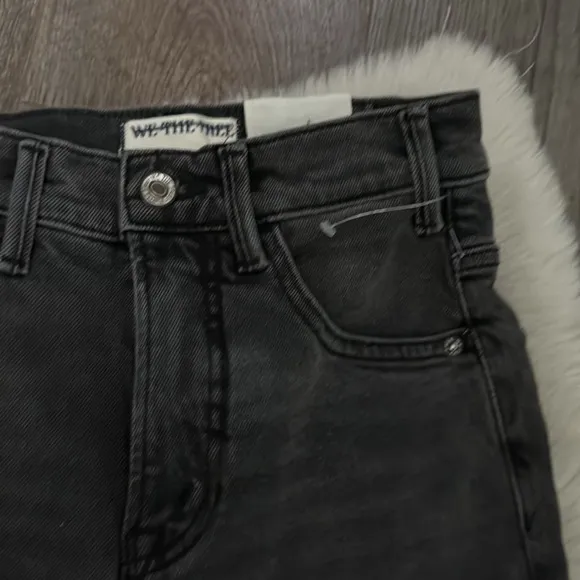 WE THE FREE • FREE PEOPLE Low Maintenance Mid-Rise Crop Boot Jeans Size 25 ~ NEW