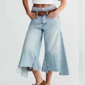 We The Free Ripple Wide Leg Crop Jeans in Little Coast sz 25 NWT