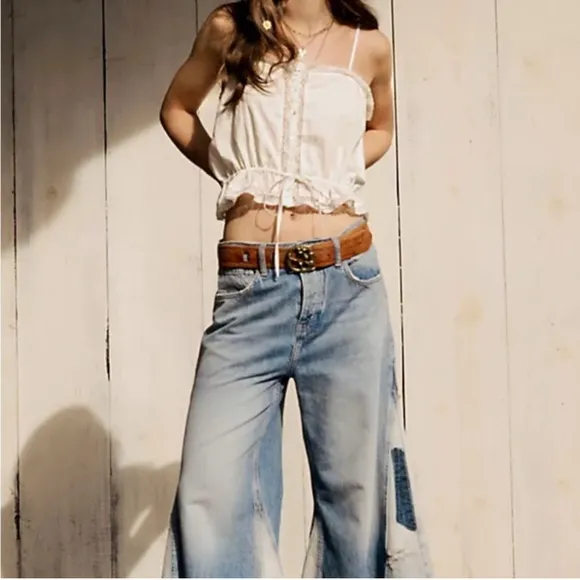 We The Free Ripple Wide Leg Crop Jeans in Little Coast sz 25 NWT