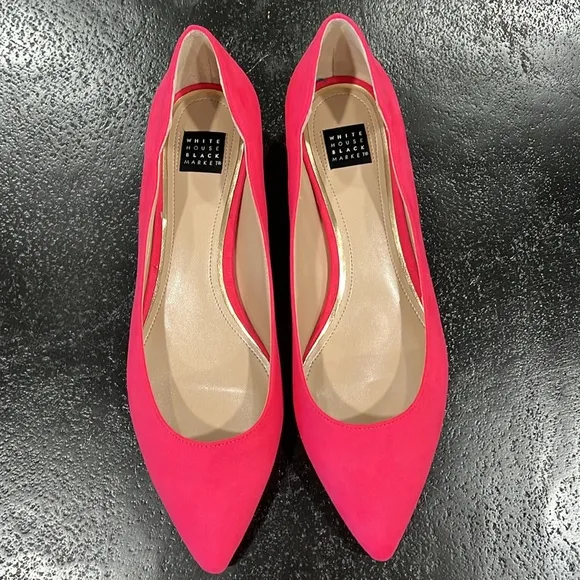 White House Black Market Bellamy Scalloped Pink Flat Size 8