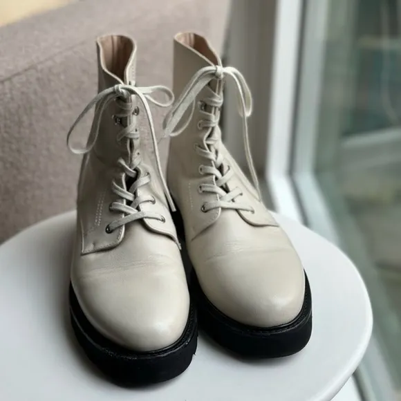 White/cream leather Stuart Weitzman lace up boots